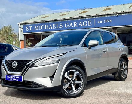 Nissan Qashqai 1.3 Qashqai N-Connecta DiG-T MHEV 5dr 1