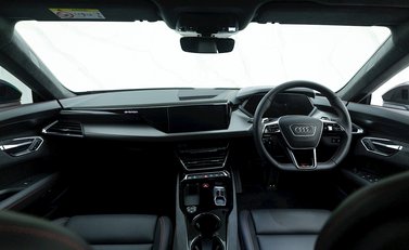 Audi RS E-Tron GT Carbon Vorsprung 16