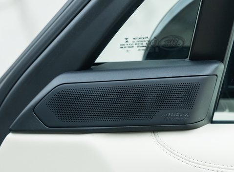 Land Rover Range Rover D350 SE 26