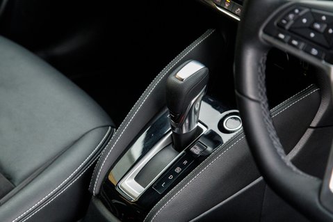 Nissan MICRA IG-T N-SPORT XTRONIC 31