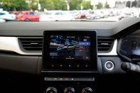 Renault Captur TECHNO E-TECH 33