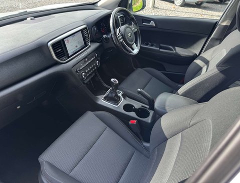 Kia Sportage 1.6 Sportage 2 ISG 5dr 38