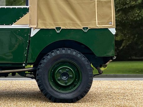Land Rover Series 1 SWB Convertible 10
