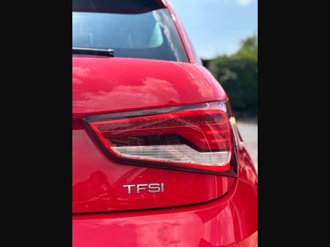 Audi A1 1.4 TFSI CoD S line Sportback Euro 6 (s/s) 5dr 8