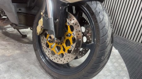 Aprilia SL1000 Falco 29K RUNNING PROJECT BIKE 1000CC VTWIN SPARES OR REPAIR 17
