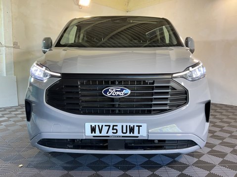 Ford Transit Custom 2.0 320 EcoBlue Limited Crew Van Auto L2 H1 Euro 6 (s/s) 5dr 50