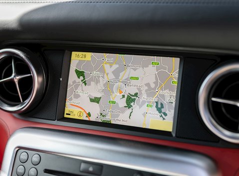 Mercedes-Benz SLS AMG 18