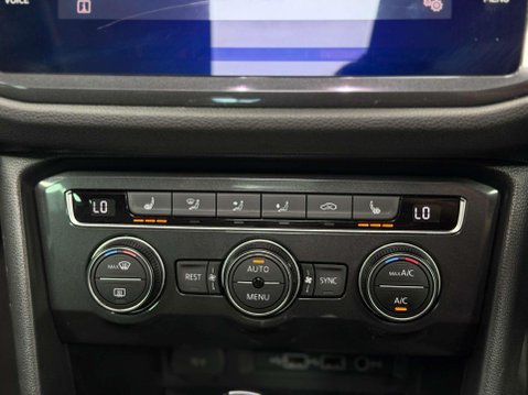 Volkswagen Tiguan 2.0 TSI SEL SUV 5dr Petrol DSG 4Motion Euro 6 (s/s) (180 ps) 39