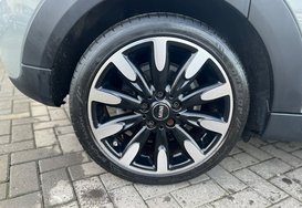 Mini Hatch COOPER EXCLUSIVE 5 DOOR AUTOMATIC 15