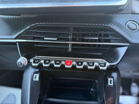 Peugeot 2008 1.2 2008 Active Premium PureTech S/S 5dr 86