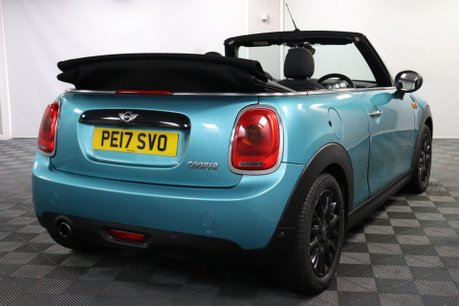 Mini Convertible COOPER 11