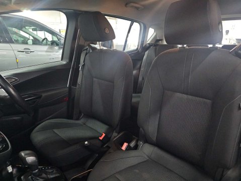Ford B-Max 1.6 B-Max Zetec Auto 5dr 26