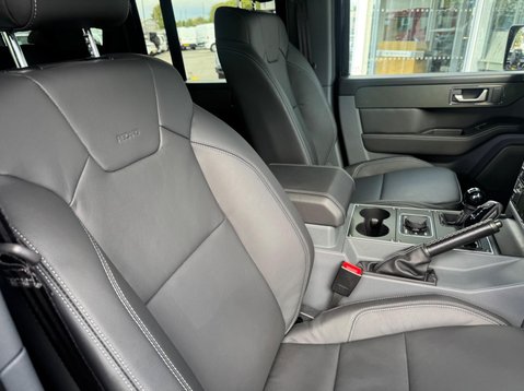 Ineos Grenadier 3.0P 1924 Station Wagon Auto 4WD Euro 6 (s/s) 6dr 14