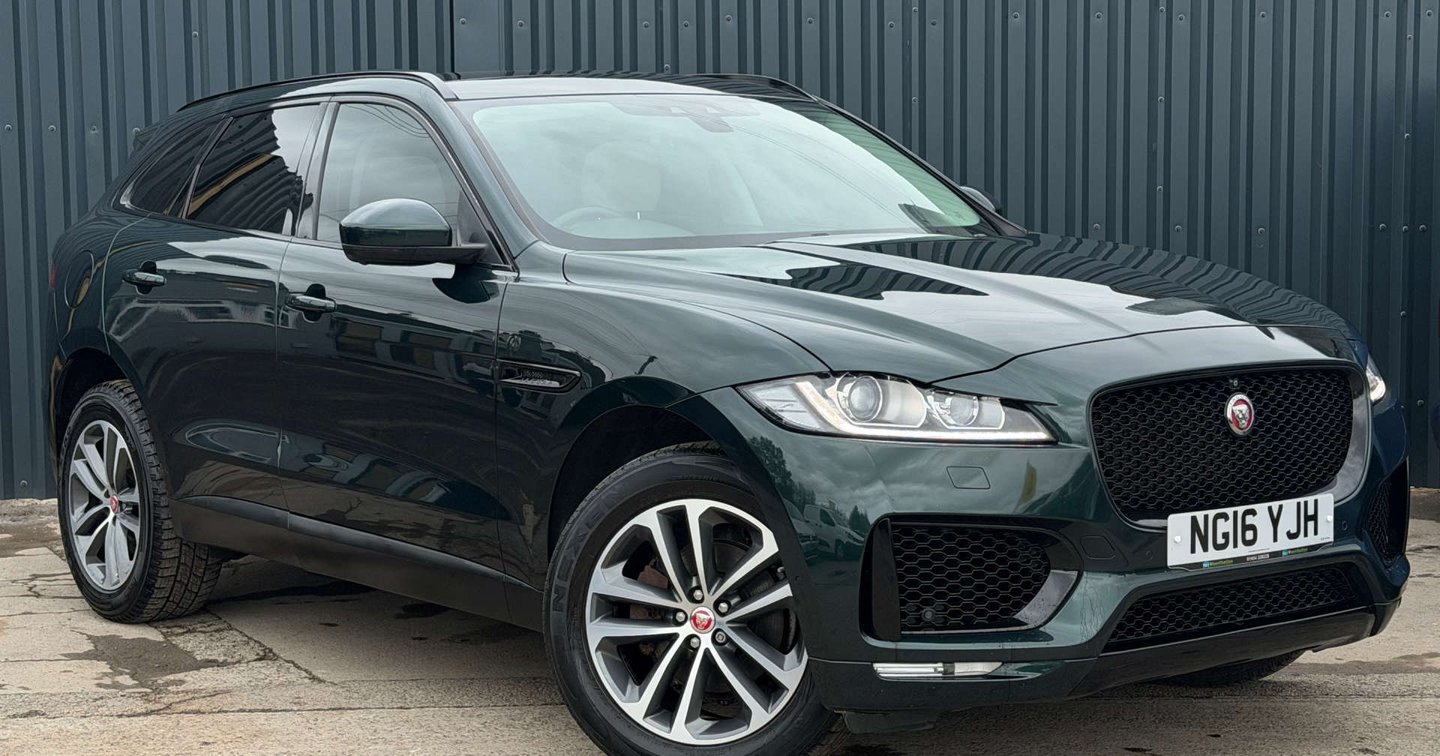 2016 Jaguar F-pace