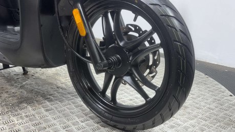 SYM Symphony 2022 ONLY 733 MILES NEW MOT 125CC LEARNER SCOOTER 24