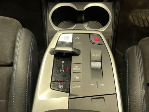BMW iX1 30 66.5kWh M Sport SUV 5dr Electric Auto xDrive (11kW Charger) (313 ps) 1 O 20