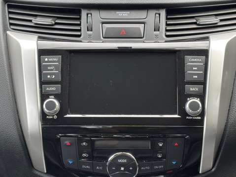 Nissan Navara DCI TEKNA SHR DCB 18