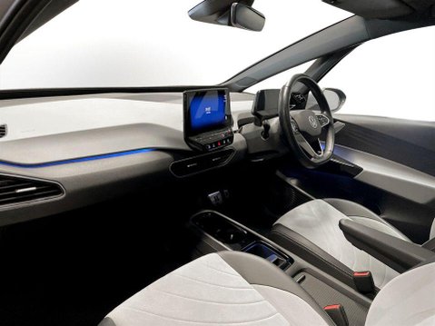 Volkswagen ID.3 Pro Performance 58kWh Family Hatchback 5dr Electric Auto (204 ps) One Owner 15