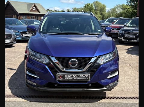 Nissan Qashqai 1.3 Qashqai N-Connecta DiG-T 5dr 8