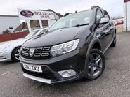 Dacia Sandero Stepway 0.9 LAUREATE TCE 2