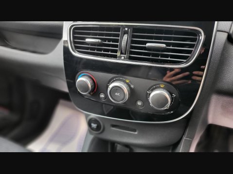 Renault Clio DYNAMIQUE NAV 18