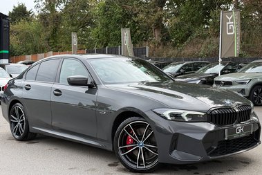 BMW 3 Series 330E M SPORT PHEV -VISIBILITY/TECH/PRO PACKS - HARMAN KARDON