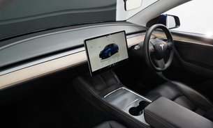 Tesla Model Y LONG RANGE AWD Battery SOH 90% Deep Metallic Blue One Owner VAT Qualifying 12