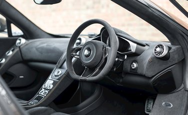 McLaren 650S Coupe 11