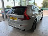 Volvo XC60 2.0 B5 MHEV Plus Black Edition Auto AWD Euro 6 (s/s) 5dr 8