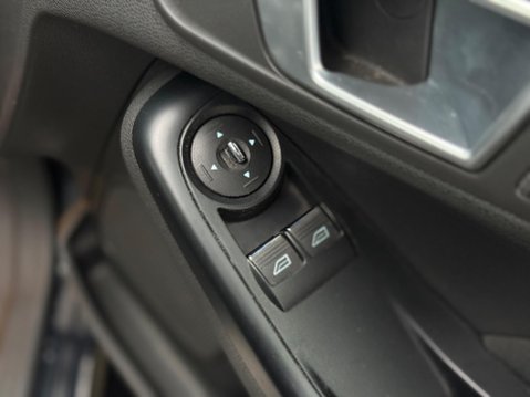 Ford Fiesta 1.6T EcoBoost ST-2 Euro 5 3dr 64