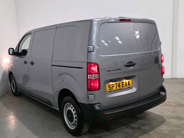 Fiat Scudo L1 H1 DIESEL 1.5 Multijet 120 11