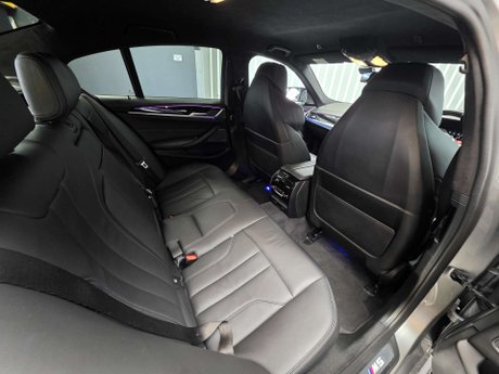 BMW M5 4.4 V8 GPF Saloon 4dr Petrol Steptronic xDrive Euro 6 (s/s) (600 ps) 20
