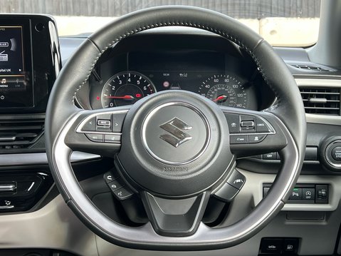 Suzuki Swift ULTRA 39