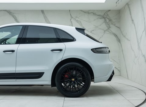 Porsche Macan GTS 37