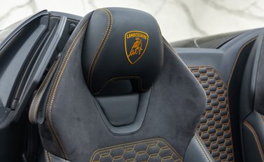 Lamborghini Huracan Spyder LP 580-2 15