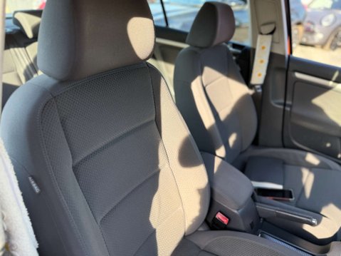 Volkswagen Golf 1.6 Golf Match FSI 115 Auto 5dr 65