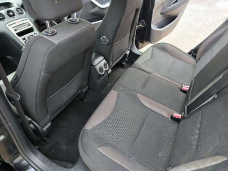 Peugeot 308 1.6 THP SE Hatchback 5dr Petrol Automatic (188 g/km, 140 bhp) 24