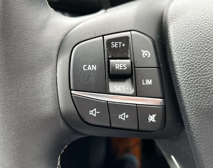 Ford Puma 1.0 Puma Titanium 5dr 57