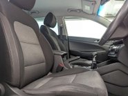 Hyundai TUCSON 1.6 Tucson SE Nav GDi 2WD 5dr 31