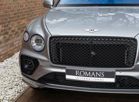 Bentley Bentayga V8 First Edition 26