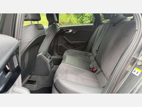 Audi A4 2.0 A4 Black Edition 40 TFSI MHEV Semi-Auto 4dr 14