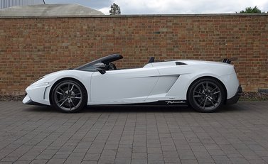 Lamborghini Gallardo LP 570-4 Performante Spyder 10