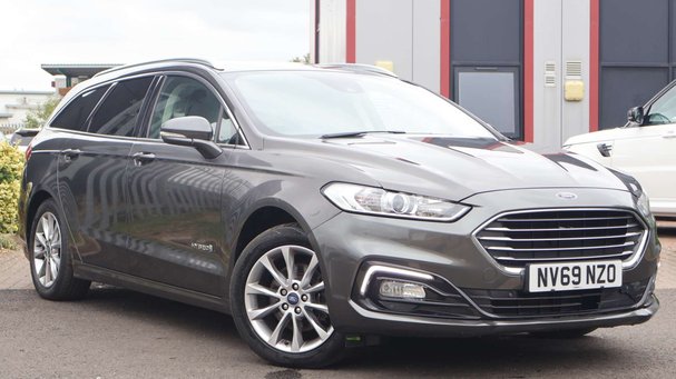 Ford Mondeo 2.0 TiVCT Titanium Edition Estate 5dr Petrol Hybrid CVT Euro 6 (s/s) (187 p Service History