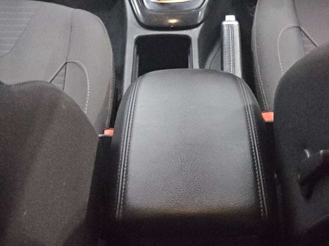 Ford Focus 1.0 Titanium 5dr 43