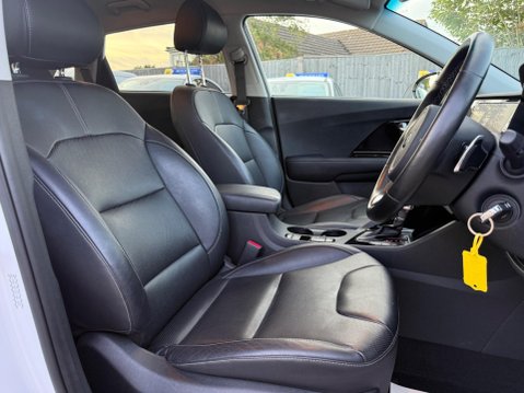 Kia Niro 1.6 GDi 8.9kWh 3 DCT Euro 6 (s/s) 5dr 10