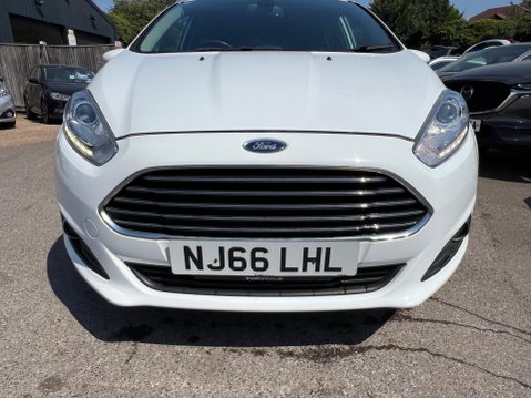 Ford Fiesta 1.0T EcoBoost Titanium Euro 6 (s/s) 5dr 9