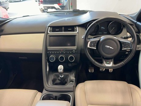 Jaguar E-Pace 2.0 E-PACE R-Dynamic S D 4x2 5dr 7