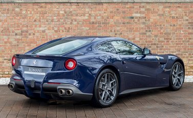 Ferrari F12 Berlinetta 7