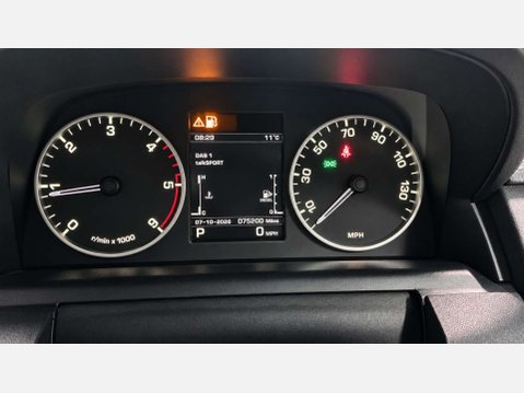 Land Rover Discovery 3.0 Discovery HSE SDV6 Auto 4WD 5dr 10