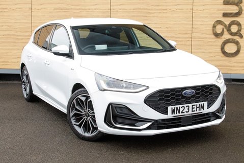 Ford Focus ST-LINE VIGNALE MHEV 1
